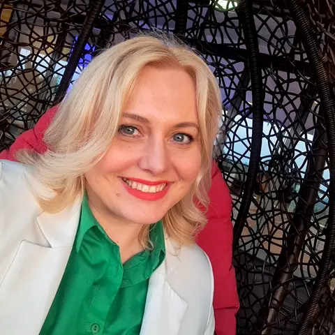 Кожем'яка Олена Спеціаліст з продажу квартир THE Capital Київ