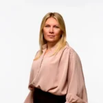 Нестеренко Олена