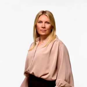 Нестеренко Олена