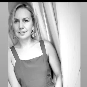 Ахметова Юлія