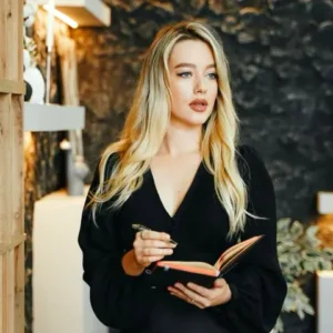 Шумакова Аліна