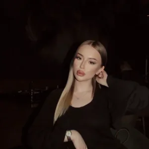 Мяснікова Юлія