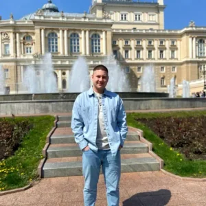 Ніколаєв Дмитро