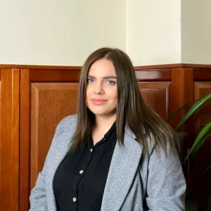 Деревянко Аліна