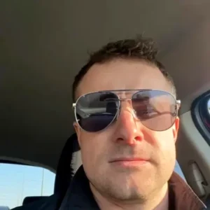 Павлов Юрій