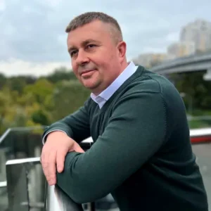 Дронь Микола