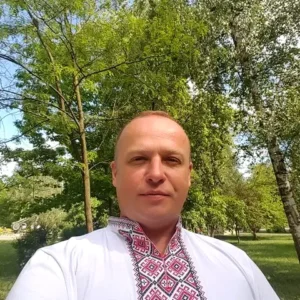 Сенічев Едуард