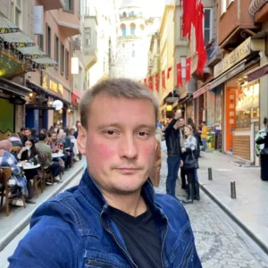 Дніпровий Ярослав