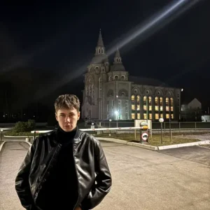 Випаріна Владислав