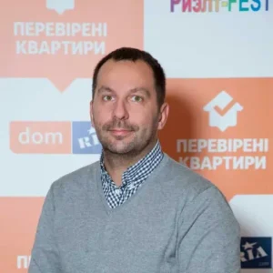 Мороз Артем