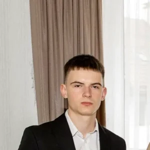 Олійник Олександр